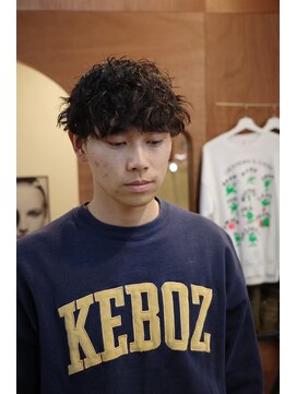 エディ(Edy) メンズ波巻きスパイラルパーママッシュ外国人風眉毛カット岡山