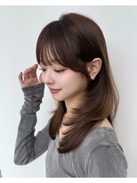 ミリバイアフロート(MIRI by AFLOAT)&nbsp;【島田佑】ミディアムレイヤーカットグレージュ顔周りカット