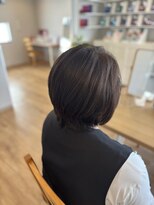 リーク(LEEK)&nbsp;大人の丸みショートボブ(白髪染め)