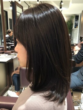 アイフィール アヴェダ 瑞江店(i feel AVEDA) 柔らかくツヤ感のあるゴールドベージュ