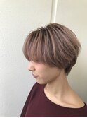 大人可愛い20代30代40代小顔ワンサイドショートボブ丸み前下がり