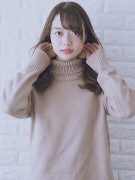 ノイン(noine) センスと余裕を感じるこなれ感。（セミロング）