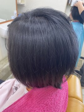 カットインライオン(CUTinLION) 根元パーマ