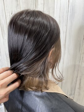 アンダーバーホワイト 南海難波店(_WHITE) 【＿white+】