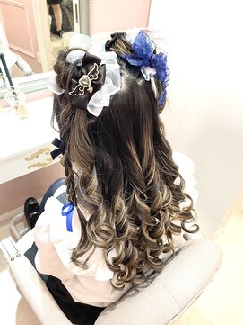 グルーヴ グルーヴ フェエリー(groove groove feerie) 【ヘアセット】生誕祭にぴったり♪リボンいっぱいくまさんヘア♪