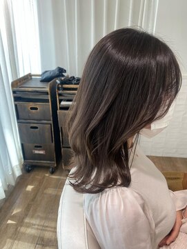 ネオリーブ チロル 横浜西口店(Neolive CiroL.) オリーブカラー　韓国ヘア