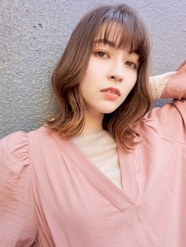 ブゾン(buZon) 【buZon ブゾン】外ハネくびれミディ