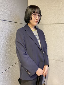 ヘアーアイストゥーレ(HAIR ICI TRE) bob×deep green 担当　渡邉桜桃