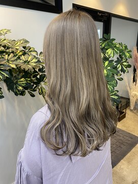 ポート バイ プライマル(port by primal) フェミニンロング/イメチェンヘアスタイル[千葉/千葉駅]