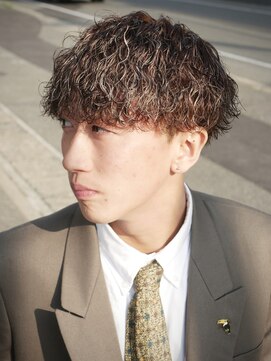 スウェルホワイト(SWELL WHITE) 波巻きスパイラルパーマ×ブラウンカラー プードルパーマ