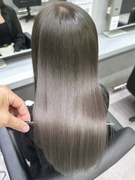 エリーツ 表参道(elyts) グレージュラベンダー、髪質改善トリートメント　表参道　韓国