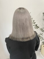 アネラ(Anela)&nbsp;ホワイトシルバー＋テールフェイクブラック【平本】