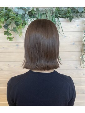 ブルーム(bluem) 【bluem】ぷっつりボブ×まろやかブラウン