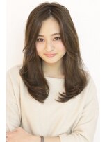 クオン(kuon) 大人っぽいローレイヤー