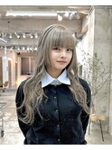 グレージュ×黒