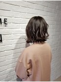エドル　艶感グレージュ