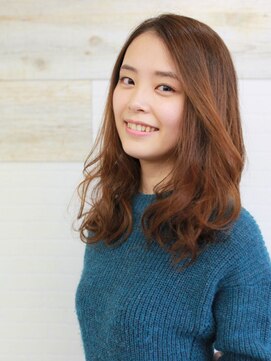 ジラフ(giraffe) 大人可愛い20代30代40代小顔セミロング