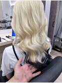 裾カラーブロンドカラー抜きっぱなしケアブリーチ