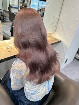 melt.tokyo【メルトトウキョウ】【4月中旬NEW OPEN（予定）】 インナーカラー/トリートメント/デザインカラー/ペールピンク
