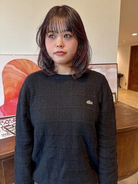 ヘアーアイストゥーレ(HAIR ICI TRE) ブリーチなしハッシュカットチョコレートブラウンレイヤーカット