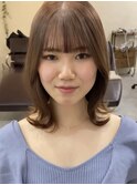 くびれるレイヤーボブ