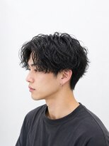 トレドエイト バイ ヘッドライト 横浜店(toledo8 by HEADLIGHT)&nbsp;【抜け感パーマ】メンズ無造作ウェーブ×センターパート