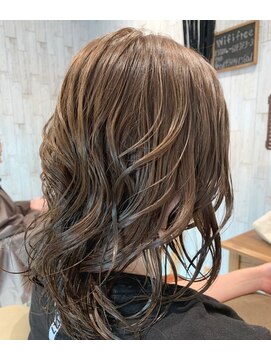 コーラルクリーク(Coral Creek) グレージュ