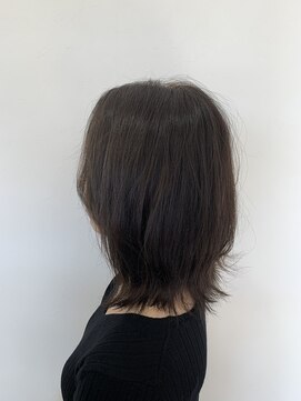 ヘアワークスルシア(HAIR WORKS LUCIA) 大人系ミディアム