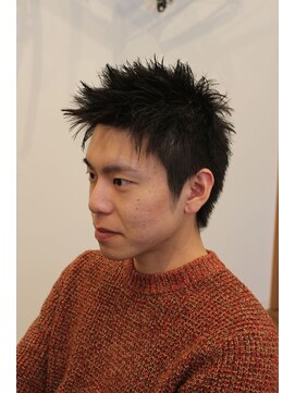 カットアンドシェーブ 髪心地 男らしいアップバンクのショートスタイル