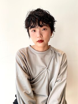 リム(LIM) ダークショートパーマ