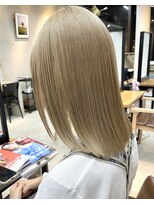 ミィ 表参道(mee.)&nbsp;【mee.】ヤジマ ハイトーンミルクティーベージュ