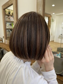 ラニ タテヤマ(LANI tateyama) ボブ×ナチュラルハイライト