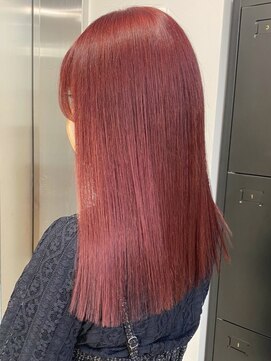 ベレーザシェルト(Beleza scelto) 3225カシスレッドバイカラー癖毛カットうるツヤビビッドカラー