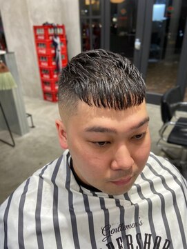 エフエム 明大前(FM) バーバー 刈り上げショート/メンズ/フェードカット