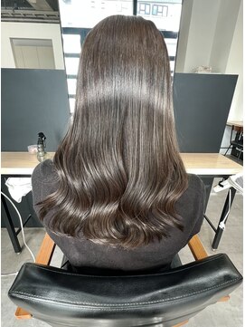 ジーニー 横浜(giinii) レイヤーロングブリーチなしダブルカラー髪質改善イメチェン美髪