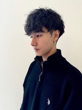 リンクス(Links) ツイストスパイラルパーマショートレイヤー刈り上げマッシュ