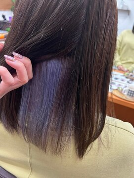 ファイン 滝川店(Fine) 20代30代伸ばしかけロブ後ろインナーカラーブルーラベンダー