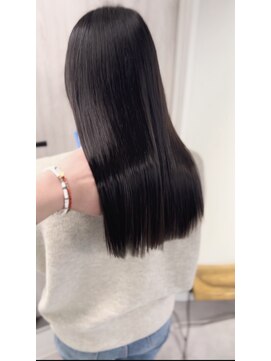 シエスタ バイ アンブルリュクス(siesta by amble luxe) ベージュカラー/髪質改善/ハイライト/レイヤーカット/縮毛矯正