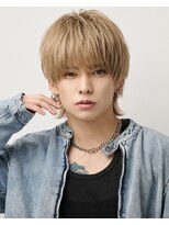 オーシャントーキョー 渋谷(OCEAN TOKYO)&nbsp;シースルーマッシュセンターパートツーブロック刈り上げ韓国ヘア