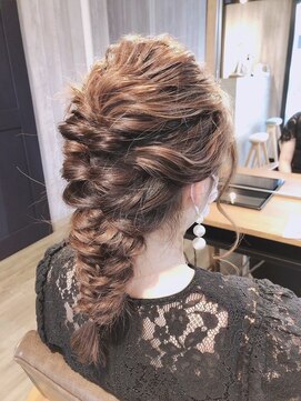 レイ 津田沼(Lei) 黒髪/ボブルフ/ネビージュ/小顔/ワンレン/