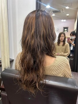 アーク シエル(Ark Ciel) 韓国巻きレイヤーパーマ×ハイライトベージュハッシュカット20代