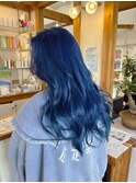 派手髪ブルーカラー