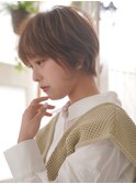 くびれショート/ゆるふわパーマ風/明るめベージュ/透明感