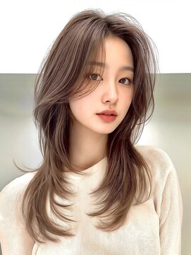 グリッター 仙台中央店(GRITTERs) 韓国風 レイヤーカット かきあげ前髪 ベージュアッシュ