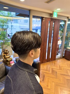 ファーレンピュアスウィート(fahren-pure-suite) メンズパーマ【朝霞 メンズパーマ】