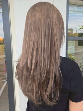 ビオトープ(Bio Top) 透け感＆柔らかな質感◎王道モテ色「アッシュブラウン」ロング