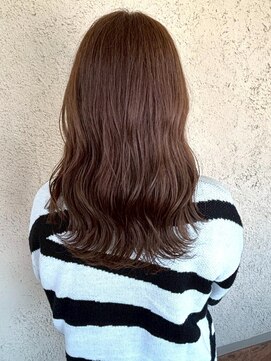 プリモ ココ 鍋島店(Primo coco.) ブラウンベージュ ミディアムレイヤー アッシュブラウン 20代