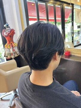 シャンプーボーイアネックス(SHAMPOO BOY Annex) センターパート　ニュアンスパーマ　佐世保