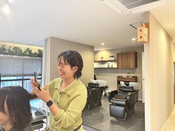 ナイアン エルア(naian elua)の写真/髪だけでなく、目元までのトータルビューティーサロン＊お客様に寄り添ったサービスを心がけております♪