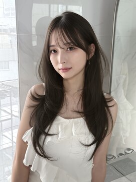 グレージュ×レイヤーカット